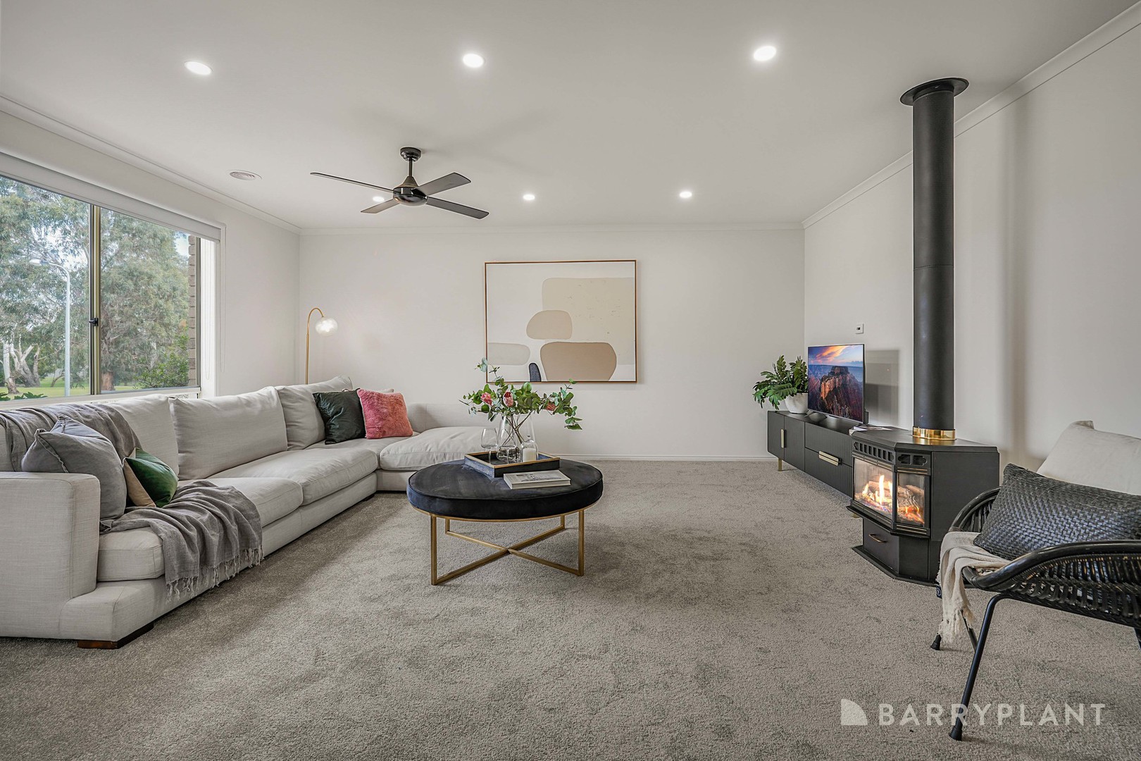 19 Jarrah Court, Pakenham, VIC 3810, Pakenham - Thumbnail 2