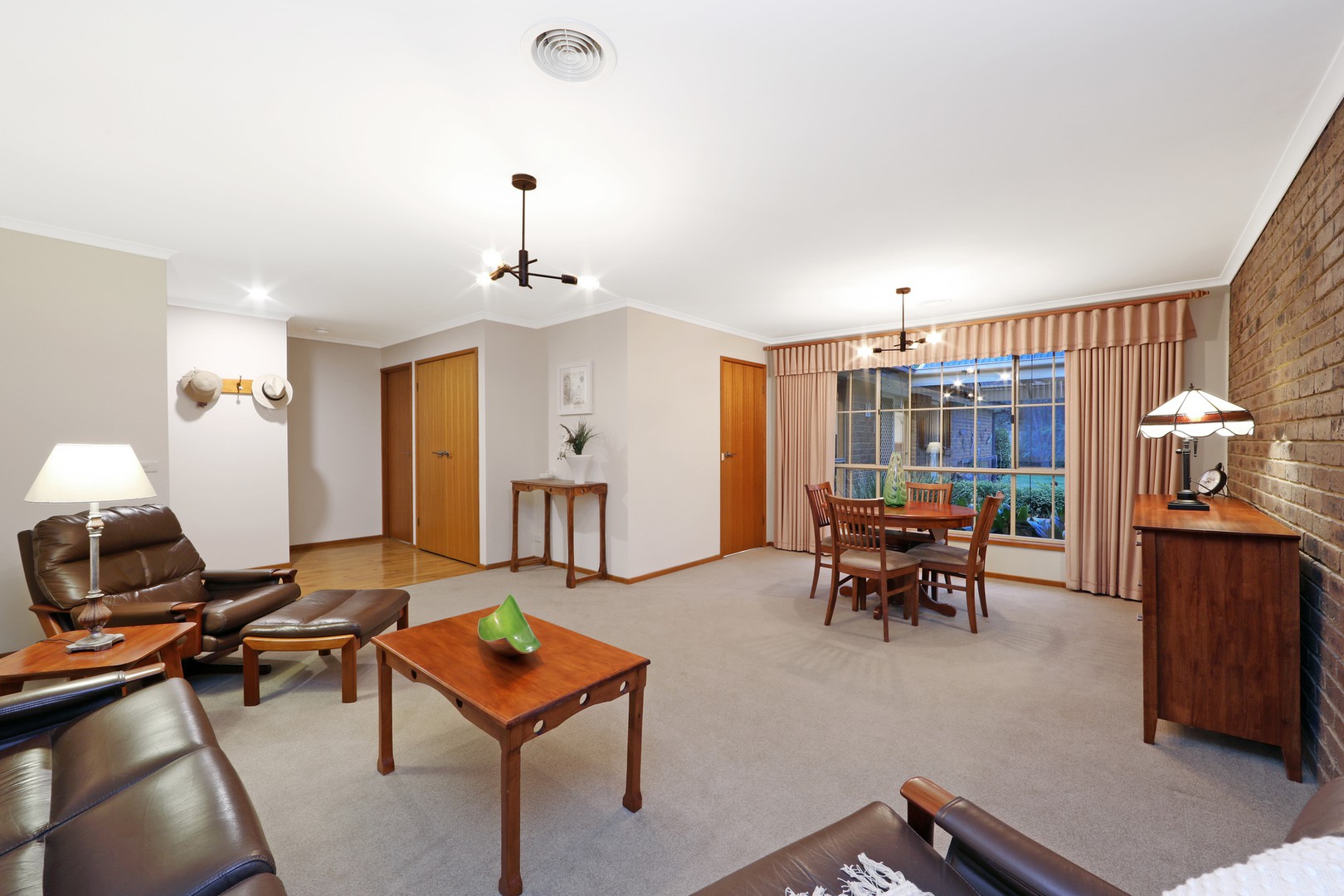 19 Jenhill Court, Rowville, VIC 3178, Rowville - Thumbnail 4