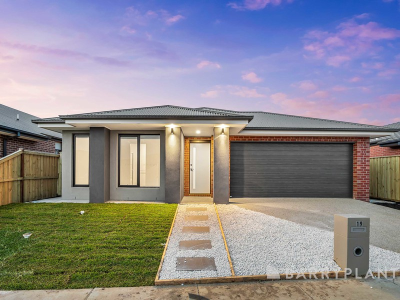 19 Johanna Dr, Winter Valley, VIC 3358 - Image - 04/12/2025