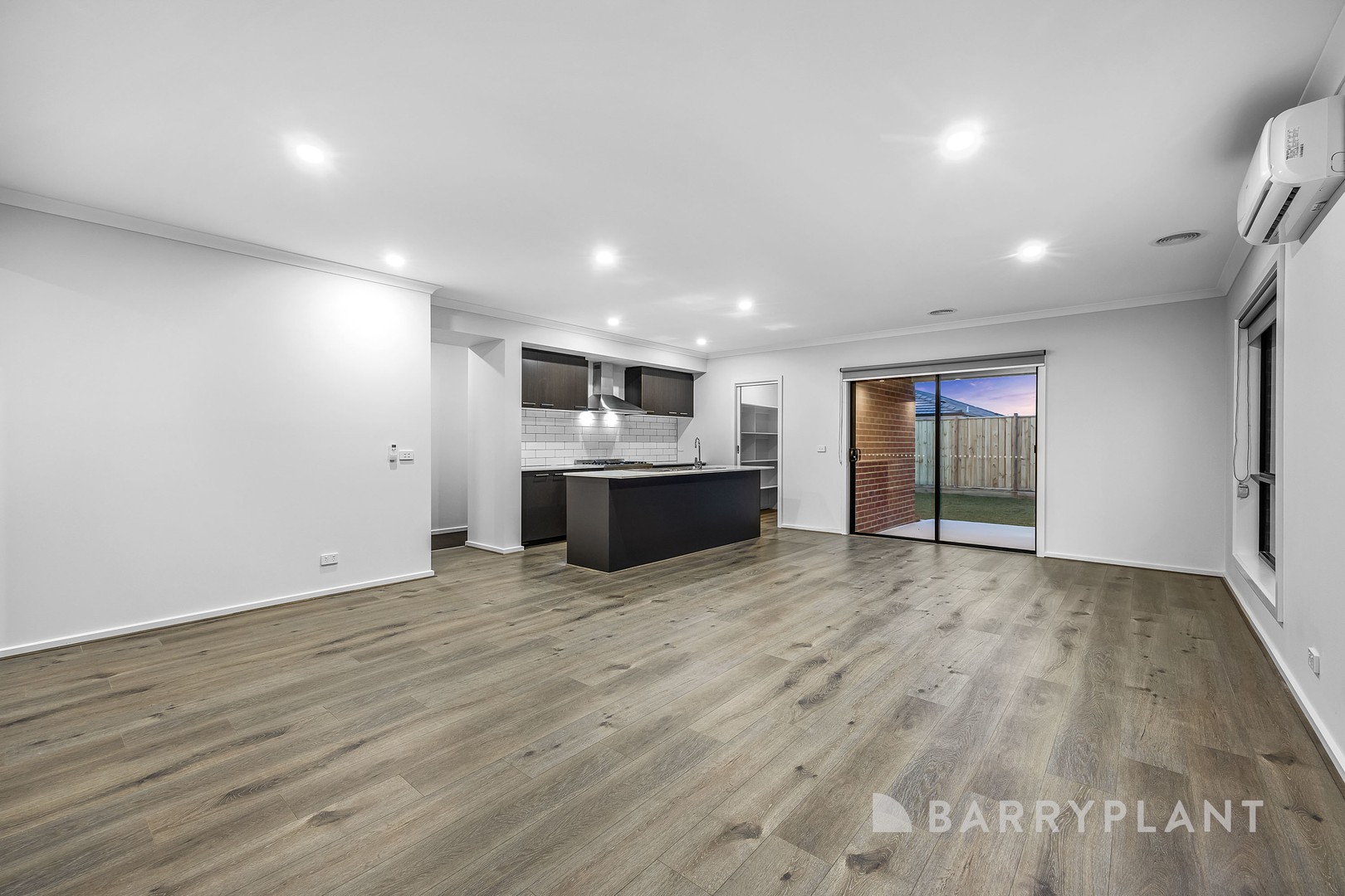 19 Johanna Dr, Winter Valley, VIC 3358, Winter Valley - Thumbnail 4