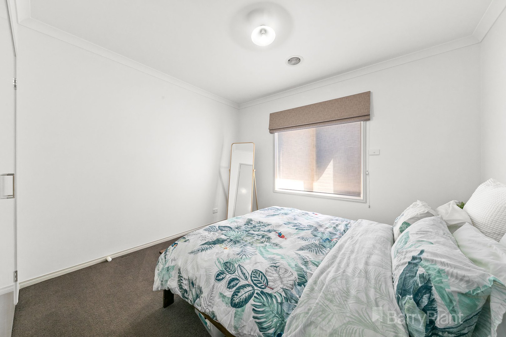 19 Jupiter CrescentCranbourne West, VIC 3977, Cranbourne West - Thumbnail 8