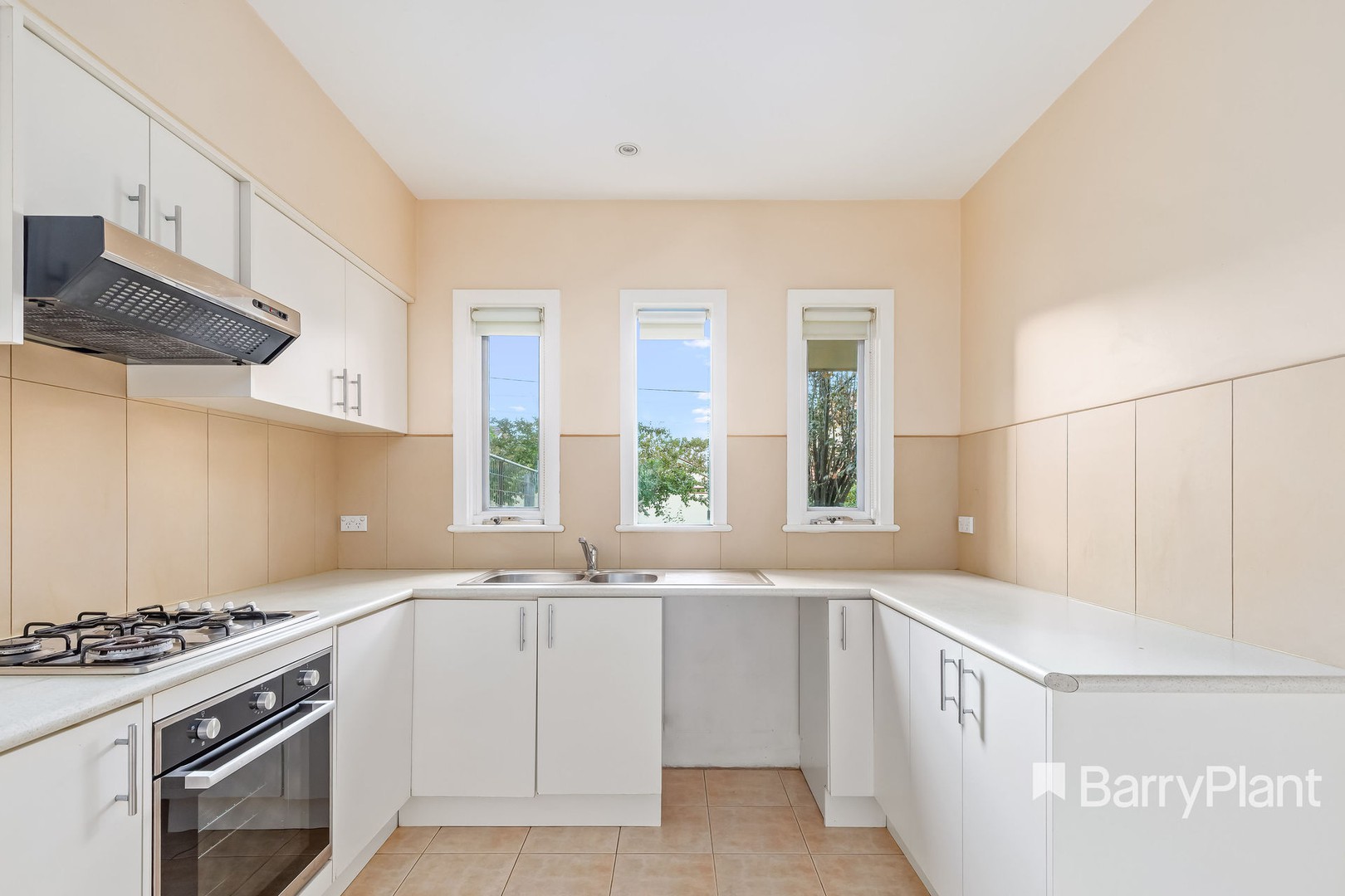 19 Kalimna Street, Preston, VIC 3072, Preston - Thumbnail 2