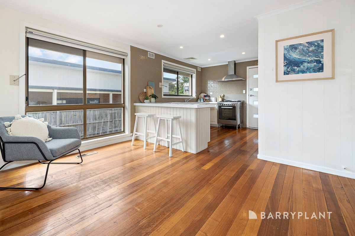 19 Karadoc Street, Dromana, VIC 3936, Dromana - Thumbnail 3