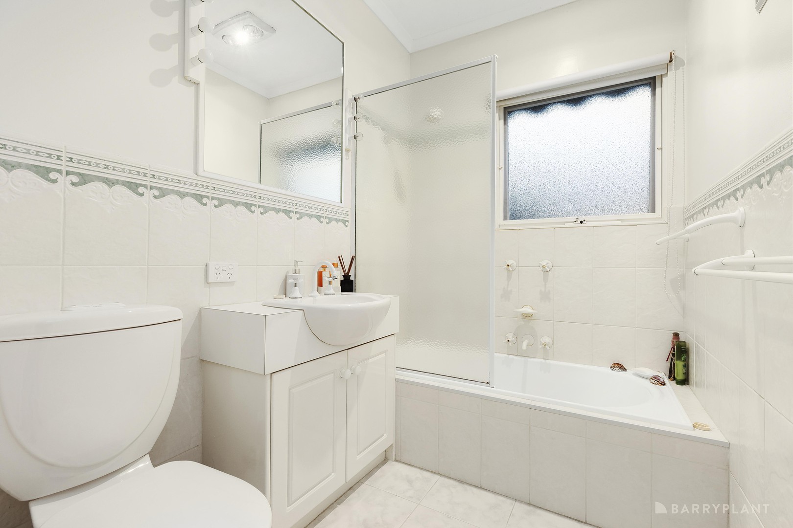 19 Kenilworth Avenue, Wonga Park, VIC 3115, Wonga Park - Thumbnail 6