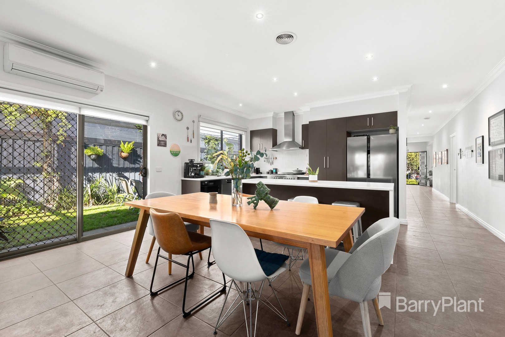 19 Kerford Court, South Morang, VIC 3752, South Morang - Thumbnail 4