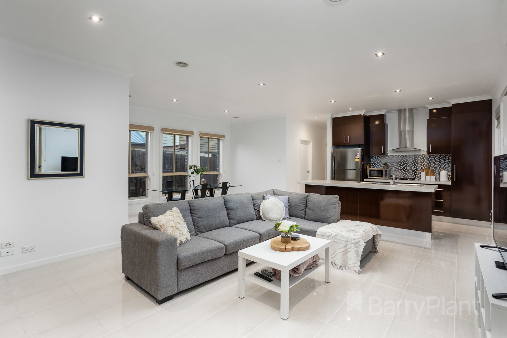 19 Kerford Crescent, Point Cook, VIC 3030, Point Cook - Thumbnail 5