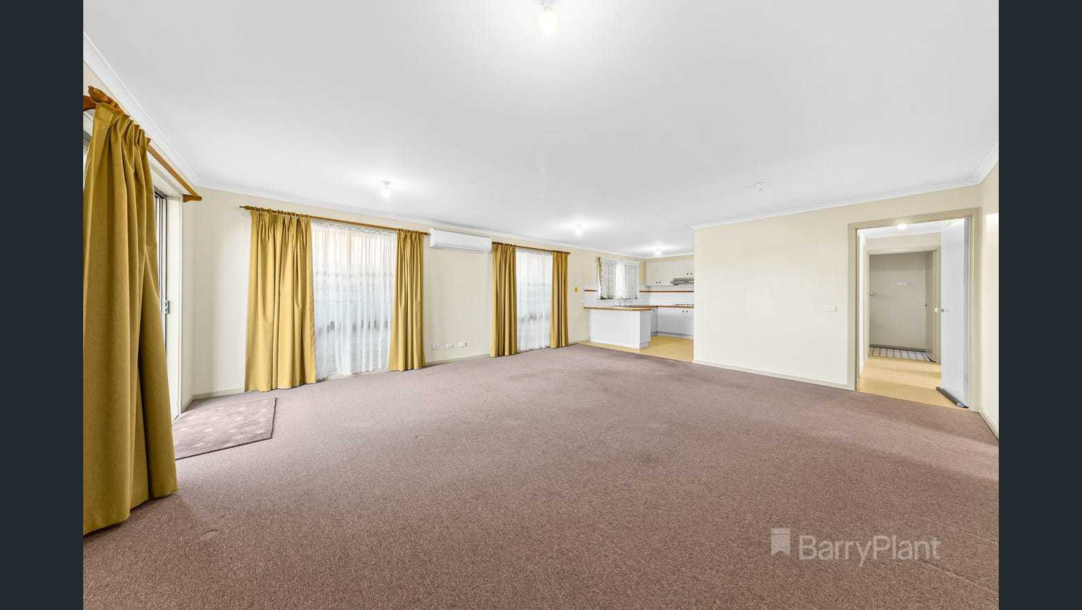 19 Kingsley Street, St Albans, VIC 3021, St Albans - Thumbnail 2