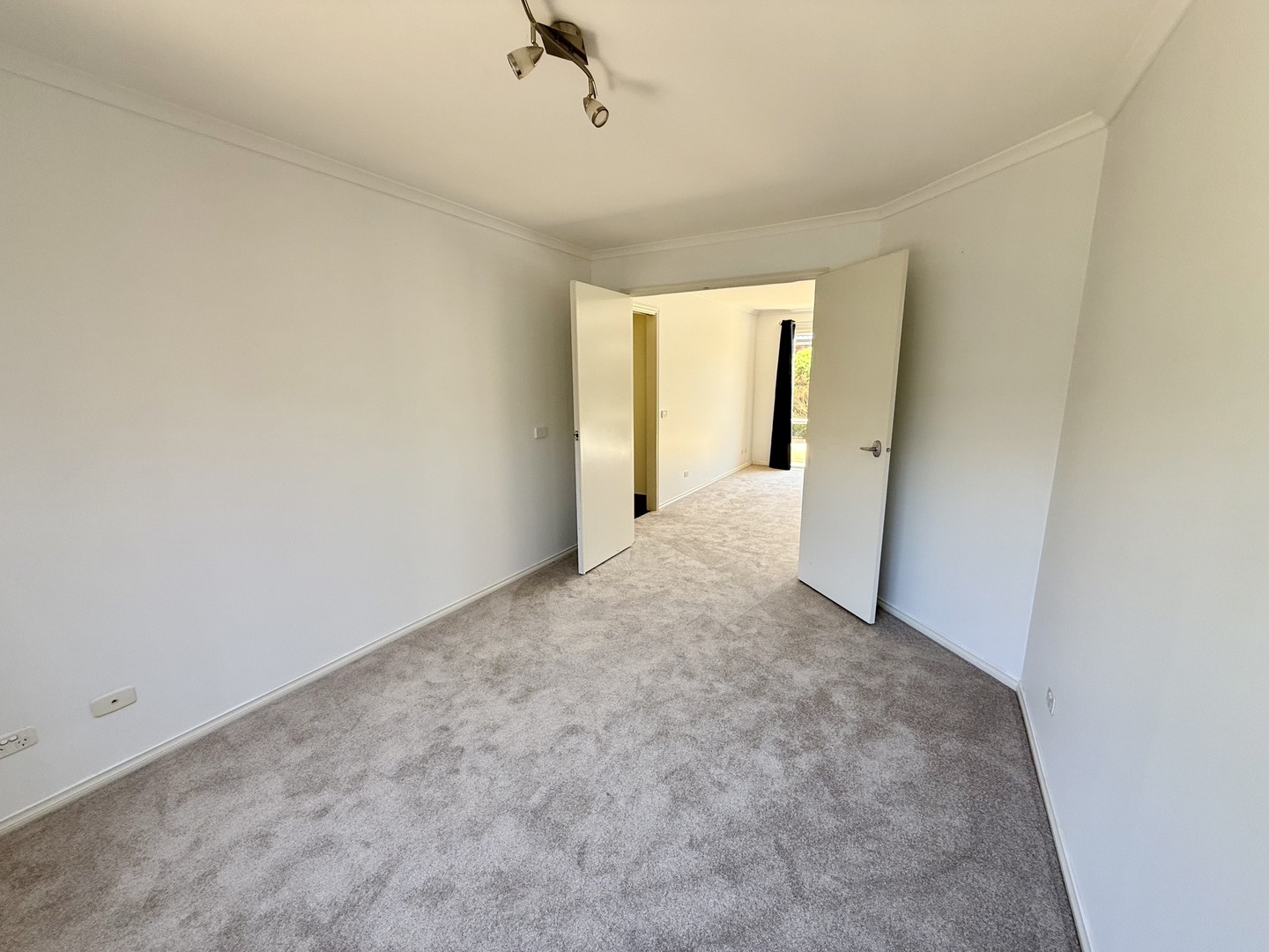 19 Klippel Way, Caroline Springs, VIC 3023, Caroline Springs - Thumbnail 7