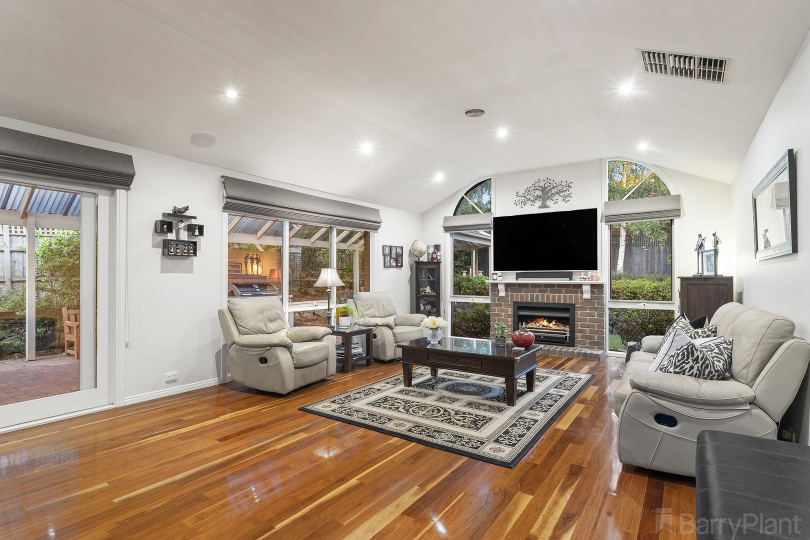19 Lakewood DriveKnoxfield, VIC 3180, Knoxfield - Thumbnail 4