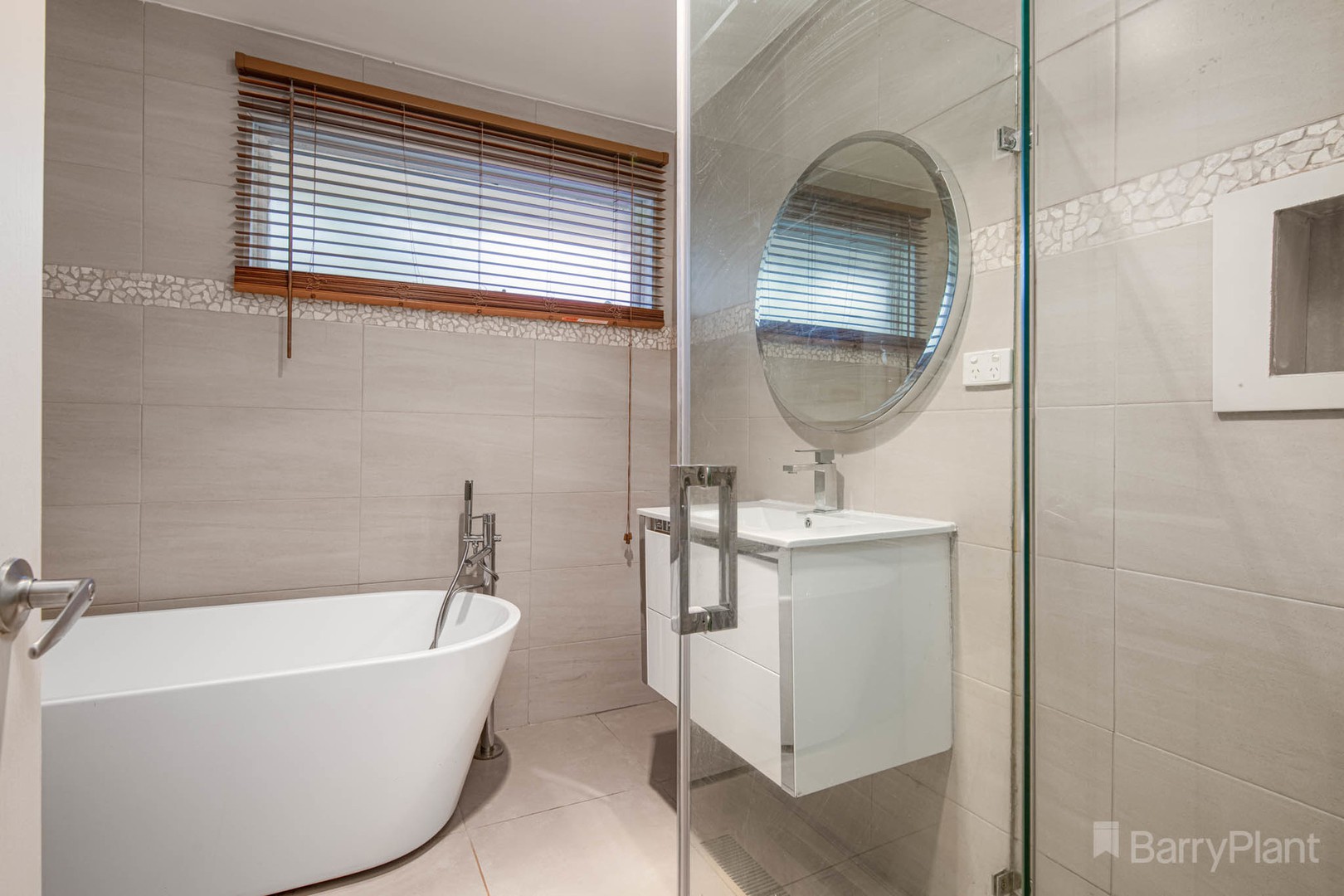 19 Lancaster Avenue, Narre Warren, VIC 3805, Narre Warren - Thumbnail 4