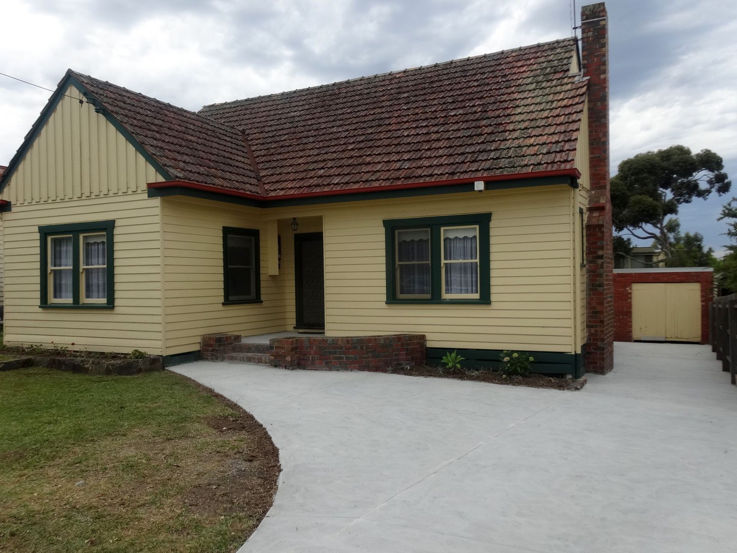 19 Landale Street, Box Hill, VIC 3128, Box Hill - Thumbnail 2