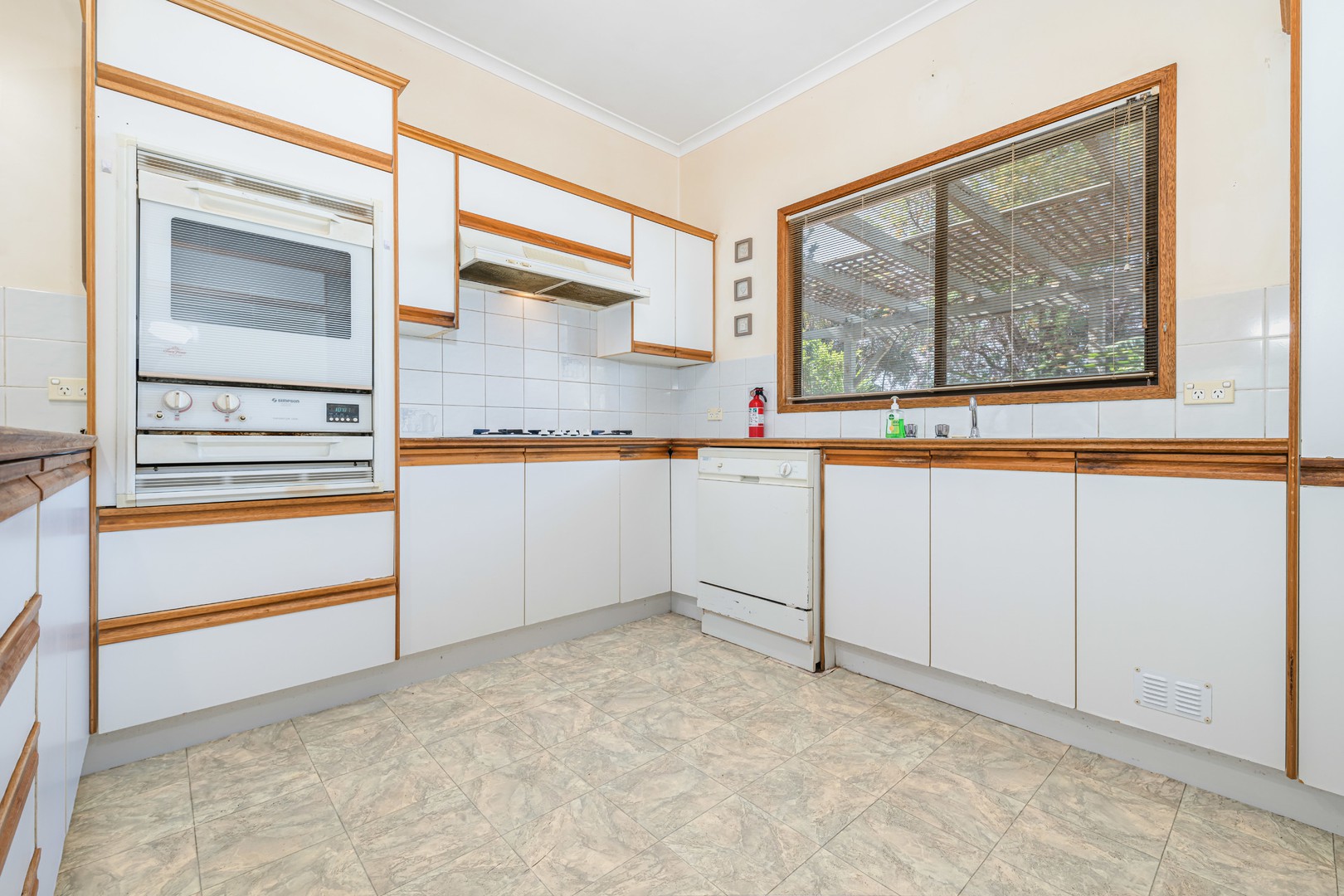 19 Laurel Street, Red Cliffs, VIC 3496, Red Cliffs - Thumbnail 3