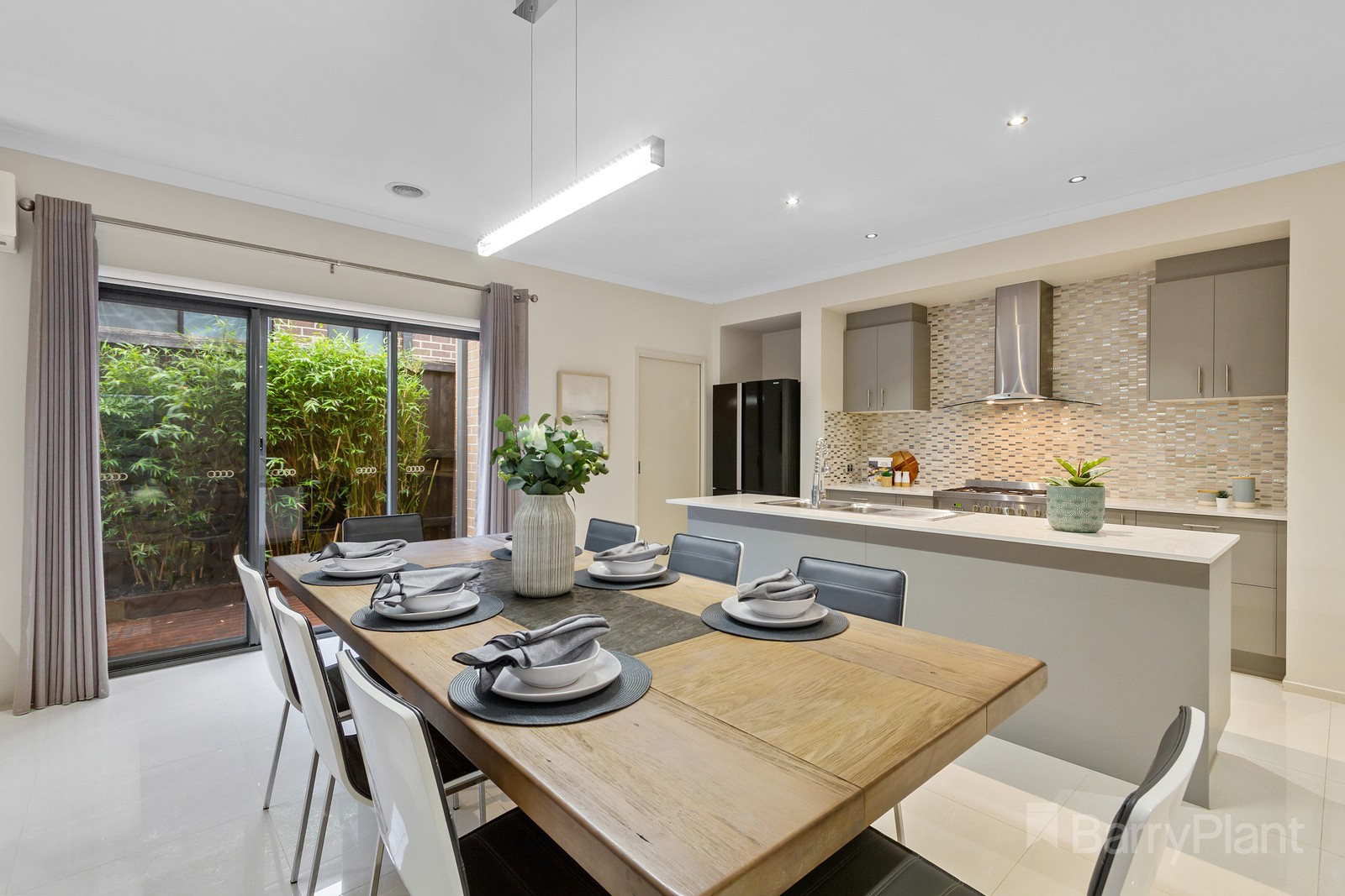 19 Le Grew Street, Croydon, VIC 3136, Croydon - Thumbnail 2