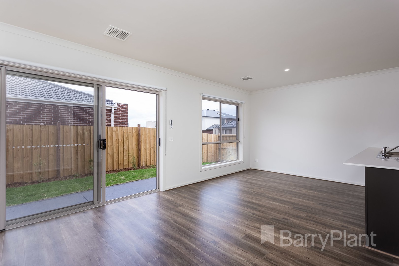 19 Leroy Crescent, Point Cook, VIC 3030, Point Cook - Thumbnail 5