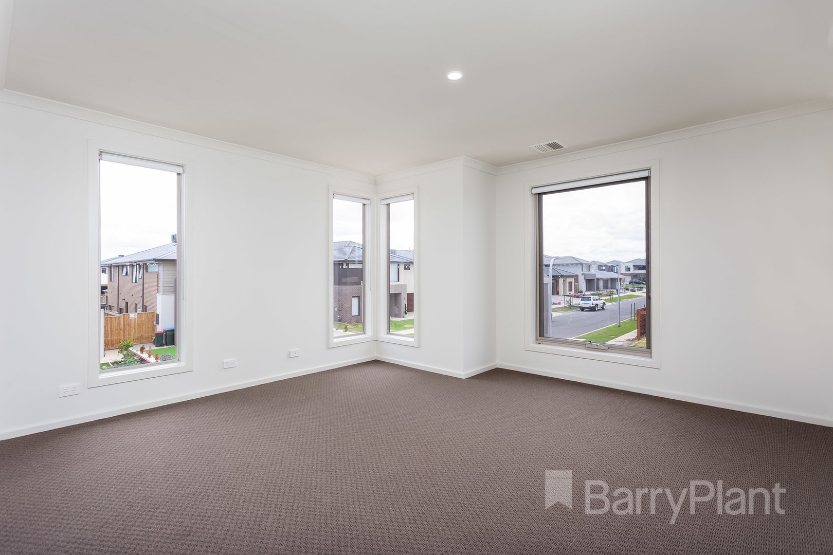 19 Leroy Crescent, Point Cook, VIC 3030, Point Cook - Thumbnail 6