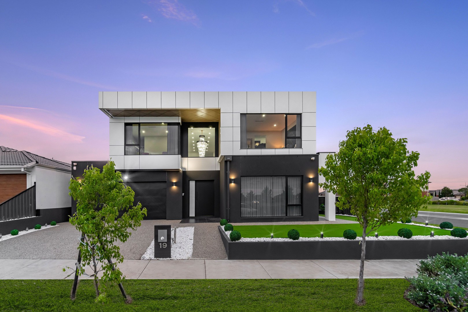 19 Liewah Circuit, Craigieburn, VIC 3064, Craigieburn - Thumbnail 2