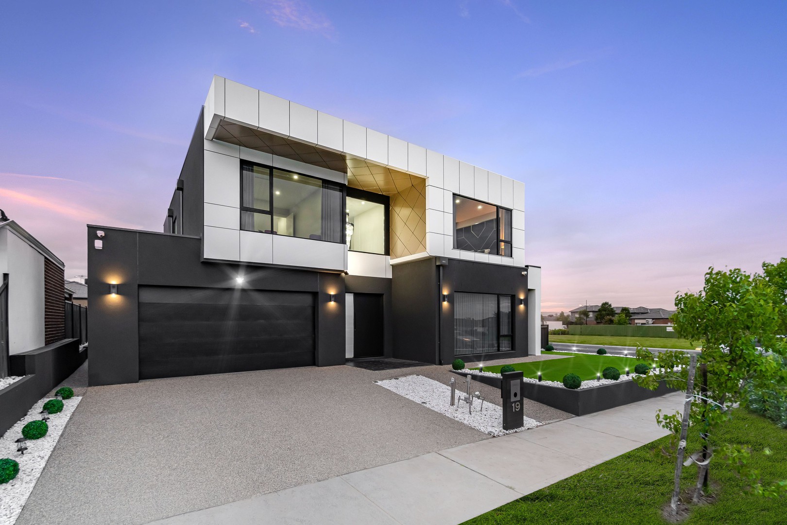 19 Liewah Circuit, Craigieburn, VIC 3064, Craigieburn - Thumbnail 3