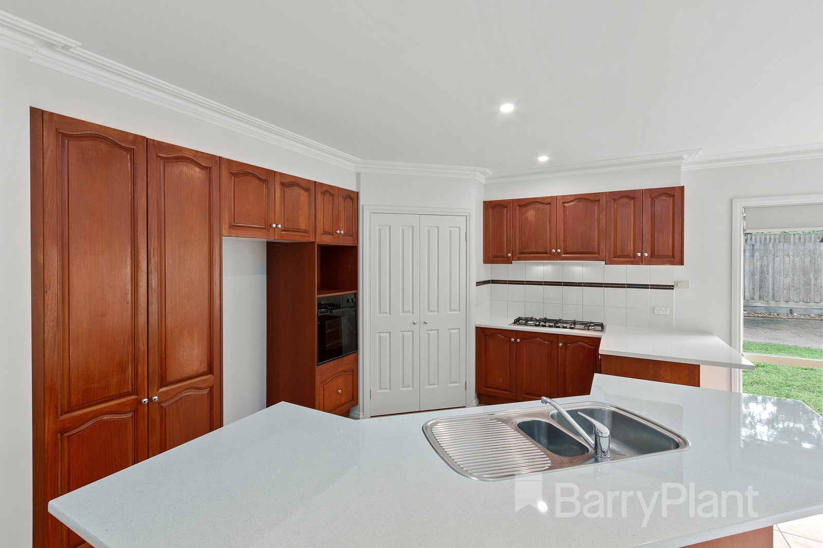 19 Liverpool Road, Kilsyth, VIC 3137, Kilsyth - Thumbnail 4
