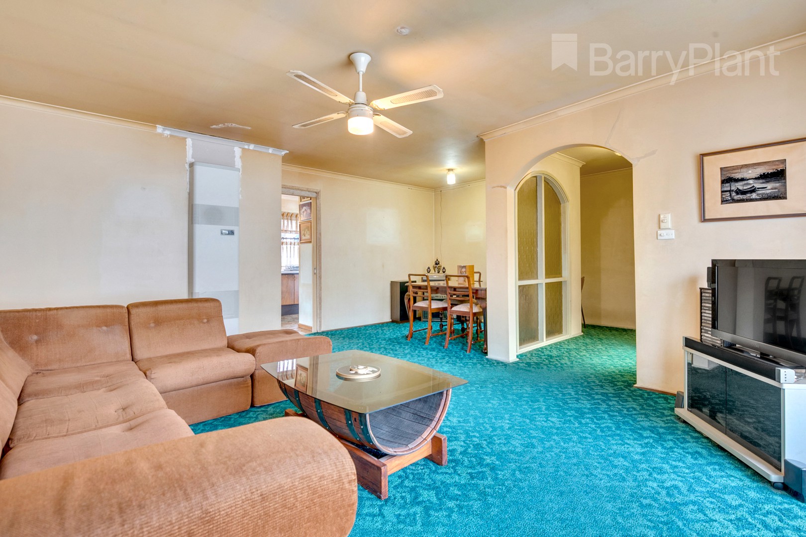 19 Lockton Avenue, Reservoir, VIC 3073, Reservoir - Thumbnail 3