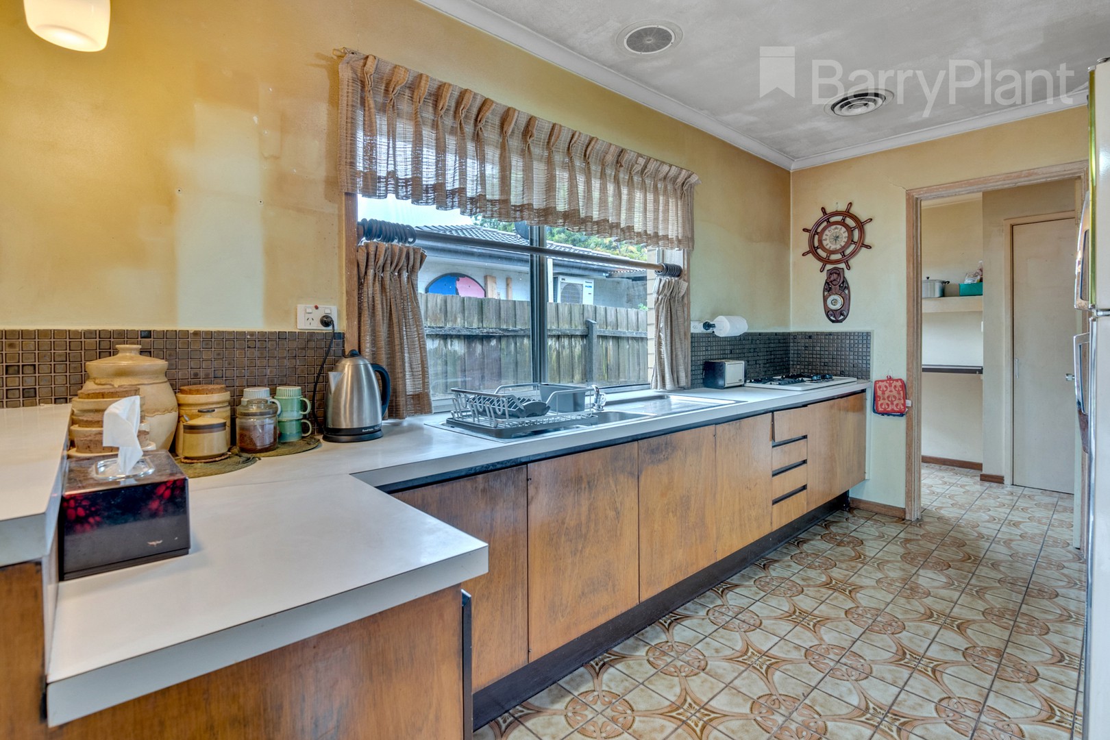 19 Lockton Avenue, Reservoir, VIC 3073, Reservoir - Thumbnail 4