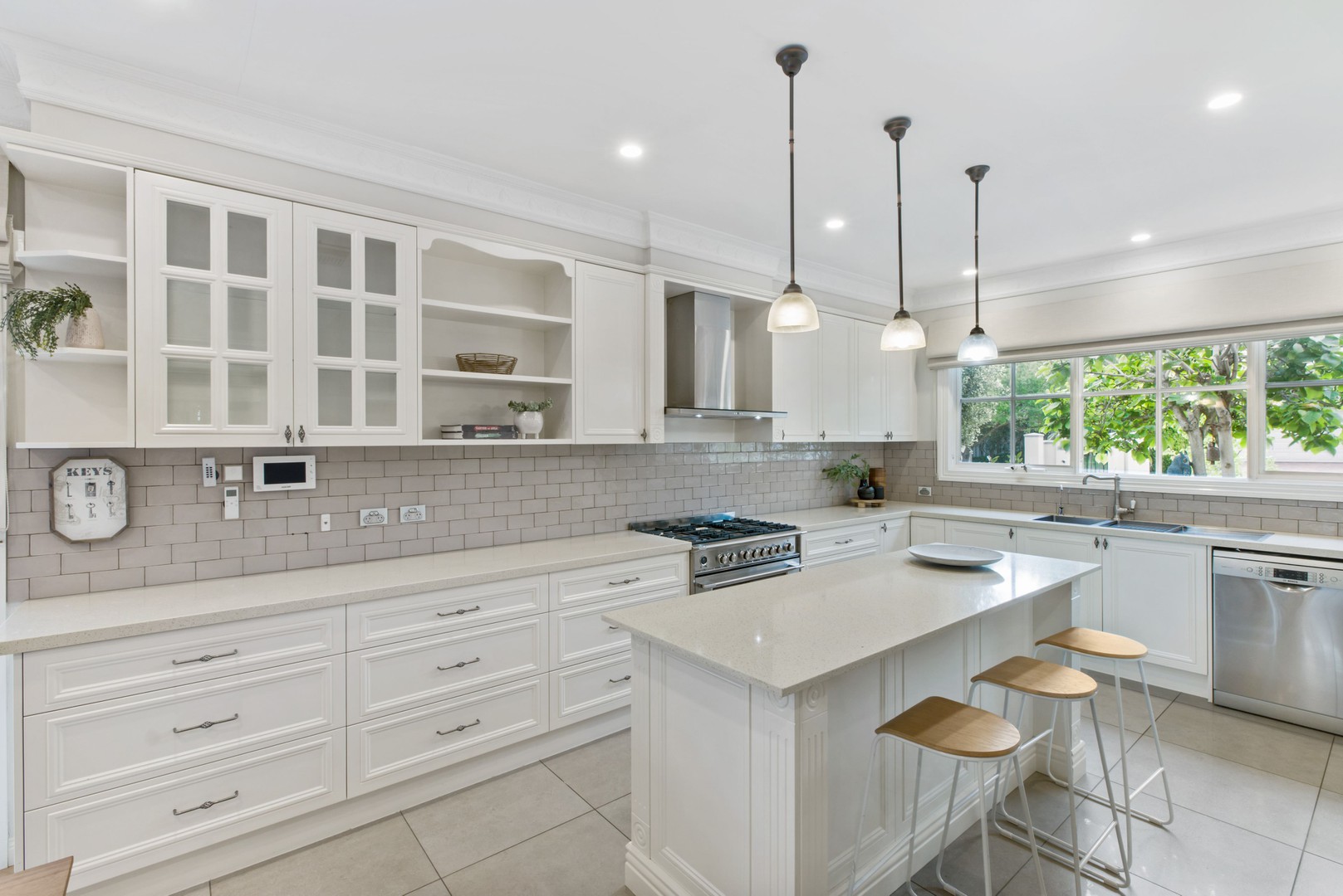 19 Madel AvenueStrathmore, VIC 3041, Strathmore - Thumbnail 8