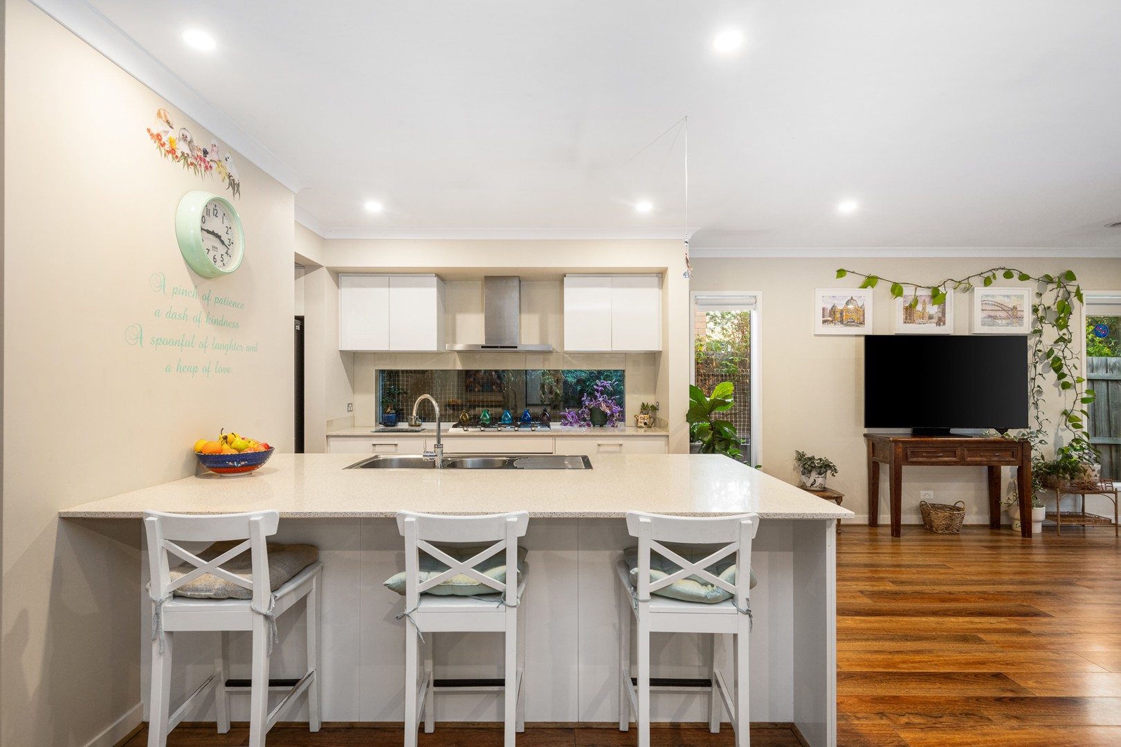 19 Mallacoota Crescent, Armstrong Creek, VIC 3217 - Thumbnail 2 - 02/04/2025