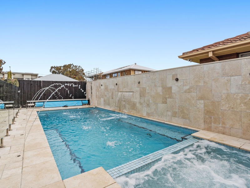 19 Maxwell Avenue, Altona North, VIC 3025 - Image - 07/10/2025