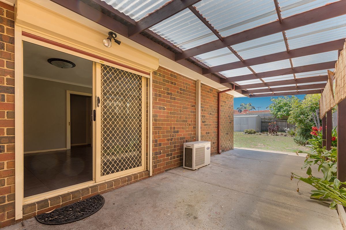 19 McKenzie Crescent, Roxburgh Park, VIC 3064, Roxburgh Park - Thumbnail 8