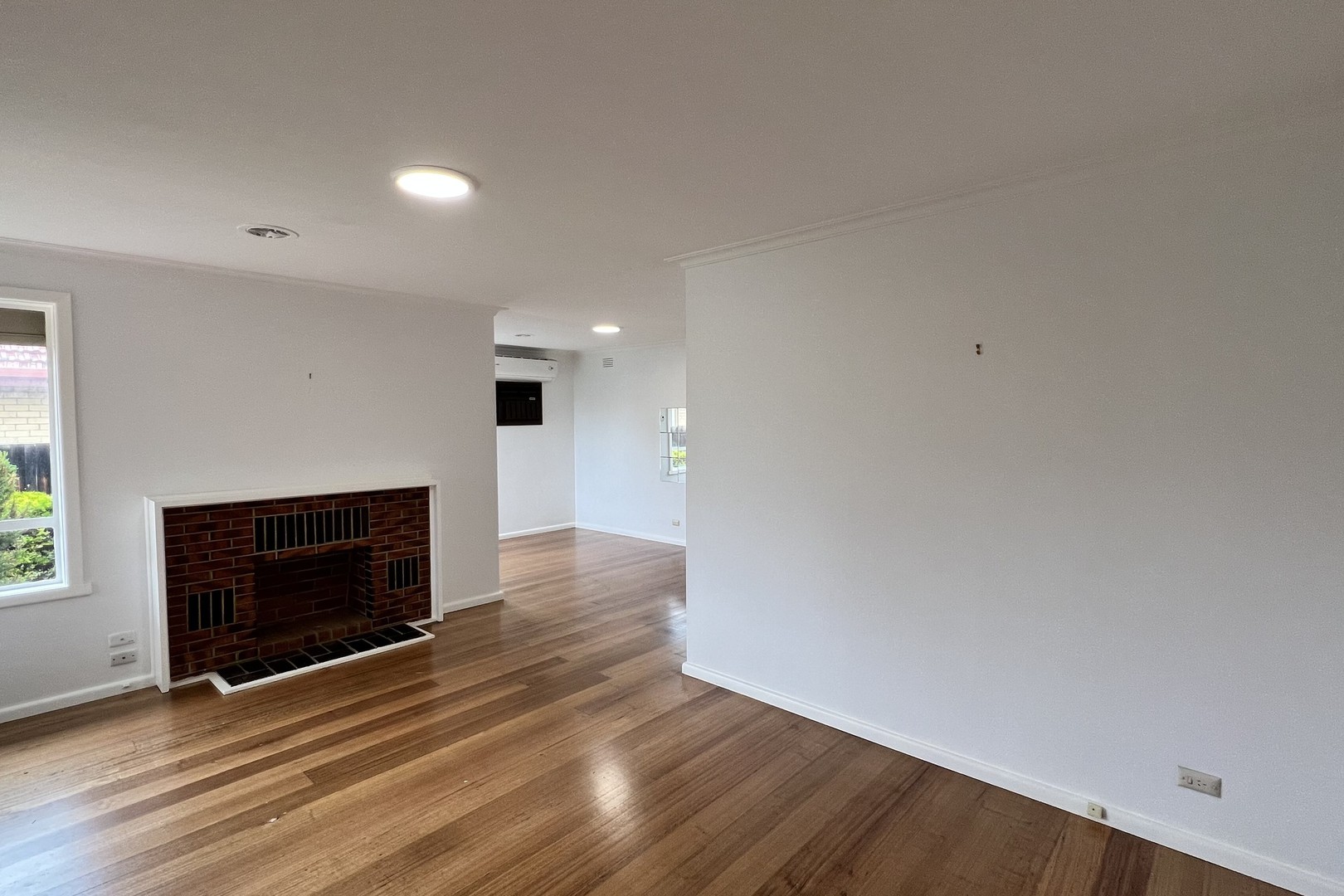 19 Mcshane Street, Reservoir, VIC 3073, Reservoir - Thumbnail 3