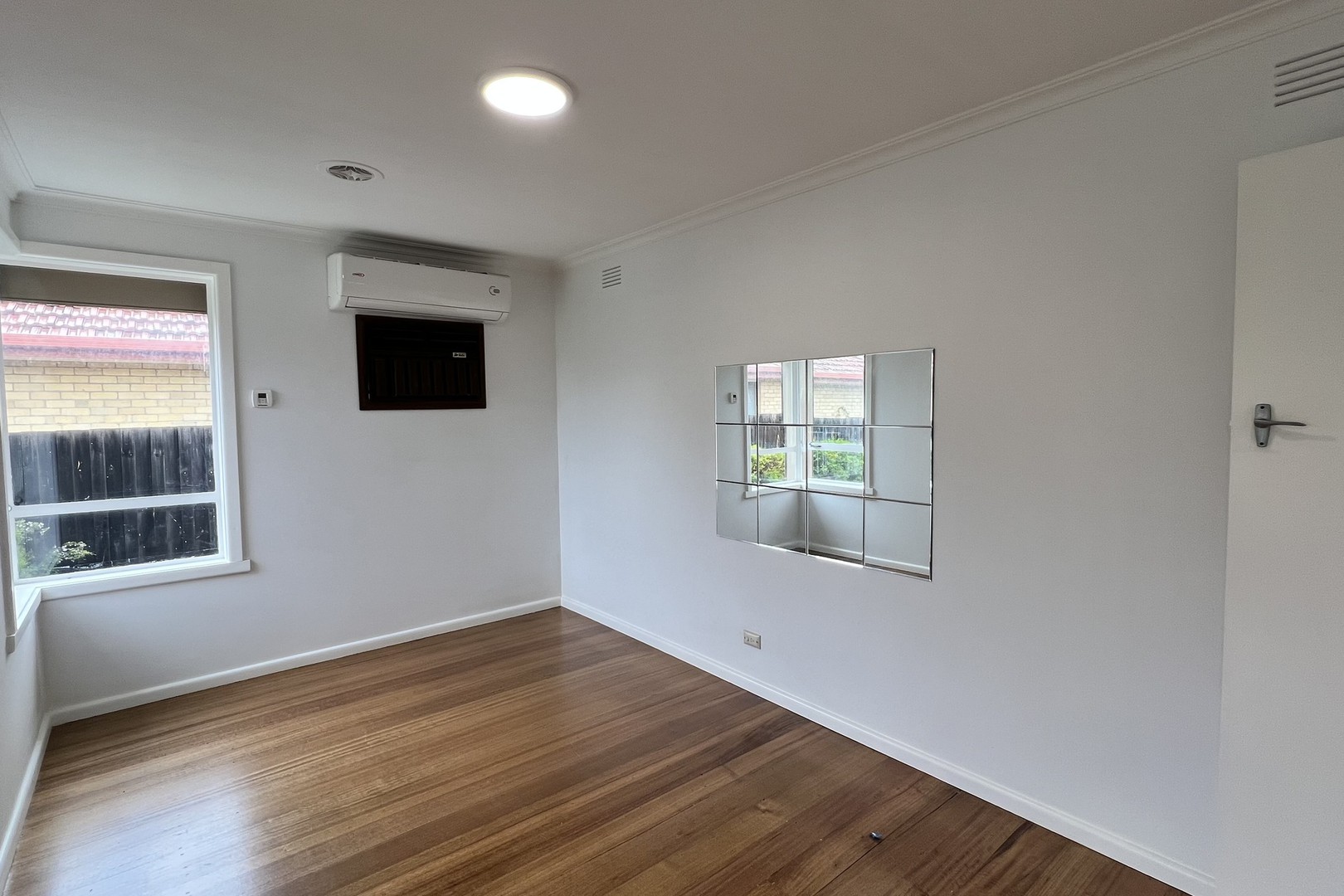 19 McShane Street, Reservoir, VIC 3073, Reservoir - Thumbnail 5