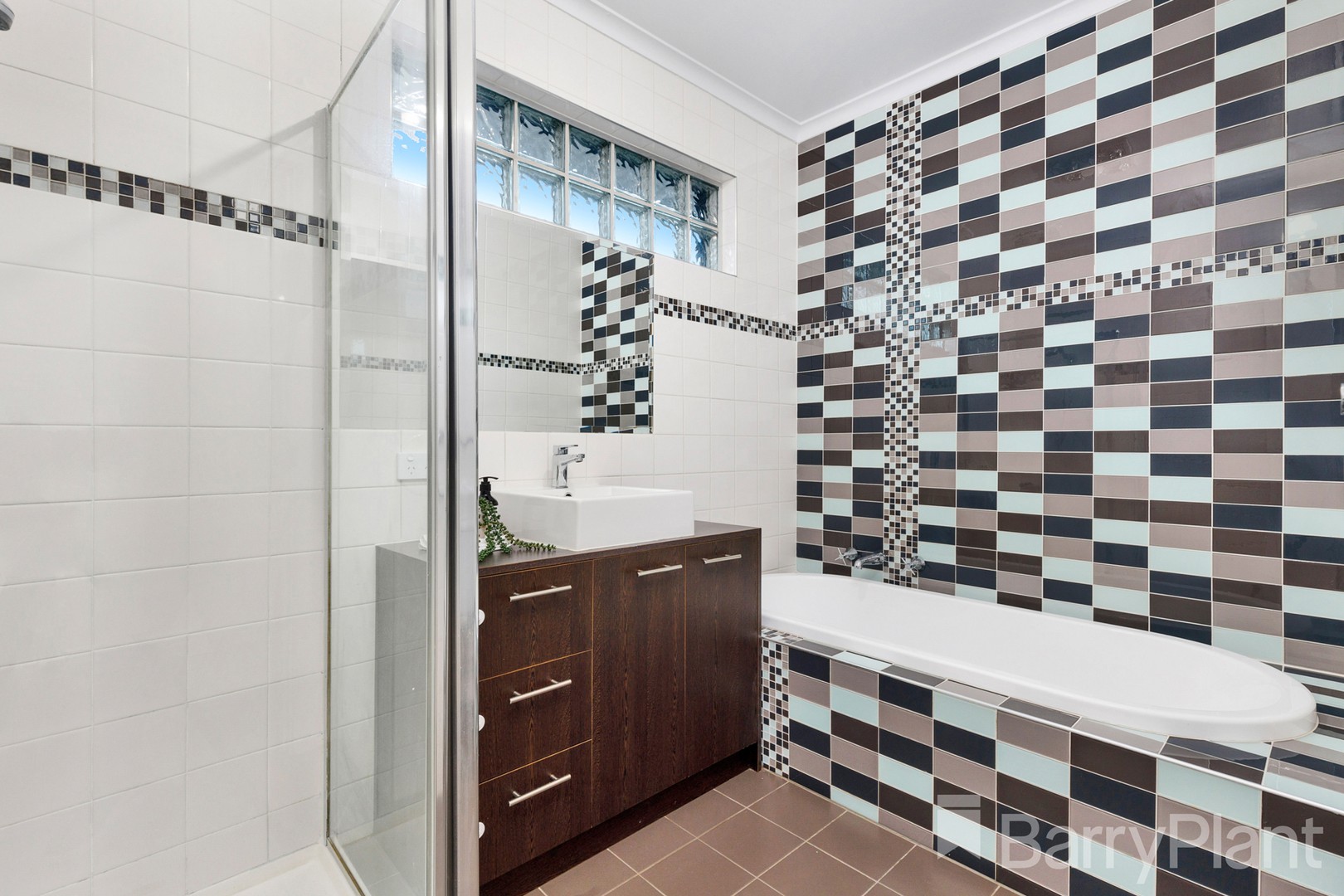 19 Meakin Street, Watsonia North, VIC 3087, Watsonia North - Thumbnail 8