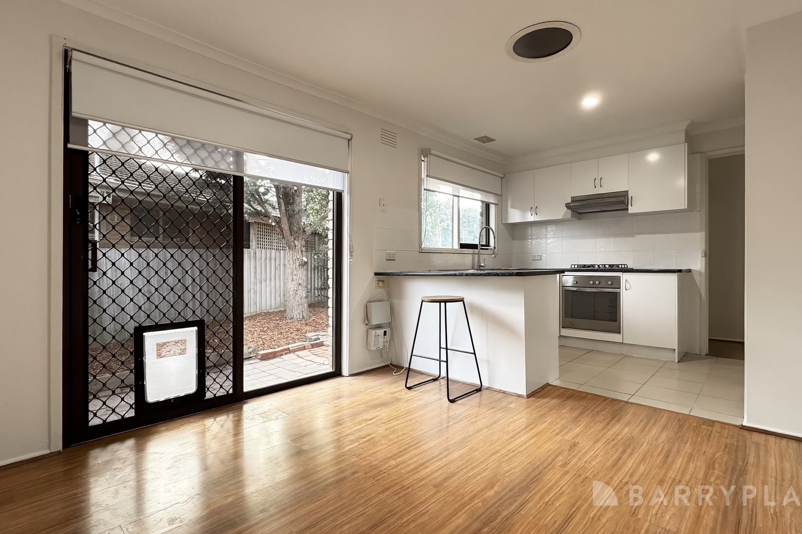 19 Mill Park Drive, Mill Park, VIC 3082, Mill Park - Thumbnail 3
