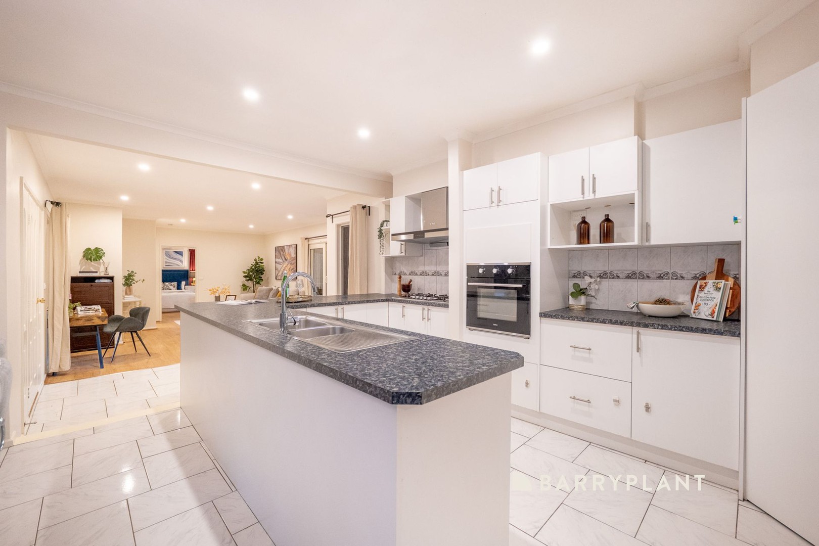 19 Mindara Avenue, Rowville, VIC 3178, Rowville - Thumbnail 6