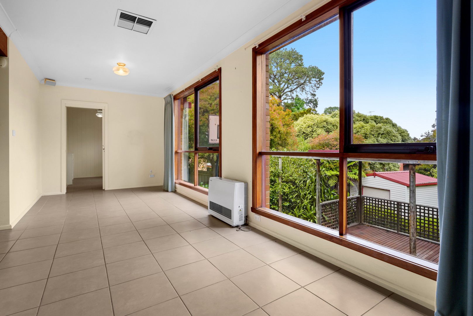 19 Montalbo Road, Ringwood North, VIC 3134, Ringwood North - Thumbnail 6