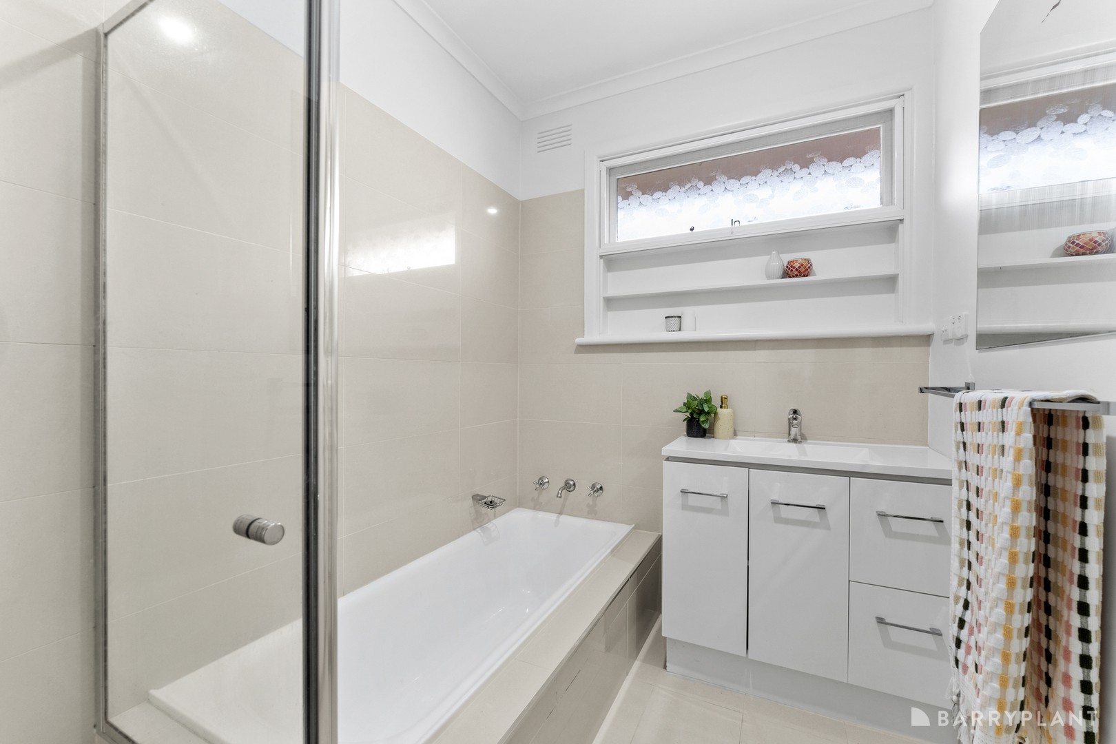 19 Morcom Avenue, Ringwood East, VIC 3135, Ringwood East - Thumbnail 4