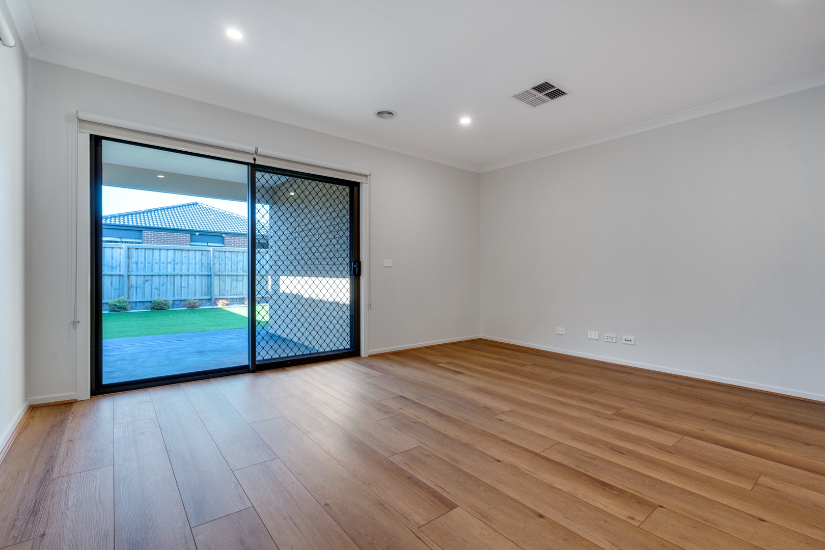 19 Moxham Drive, Kalkallo, VIC 3064, Kalkallo - Thumbnail 3
