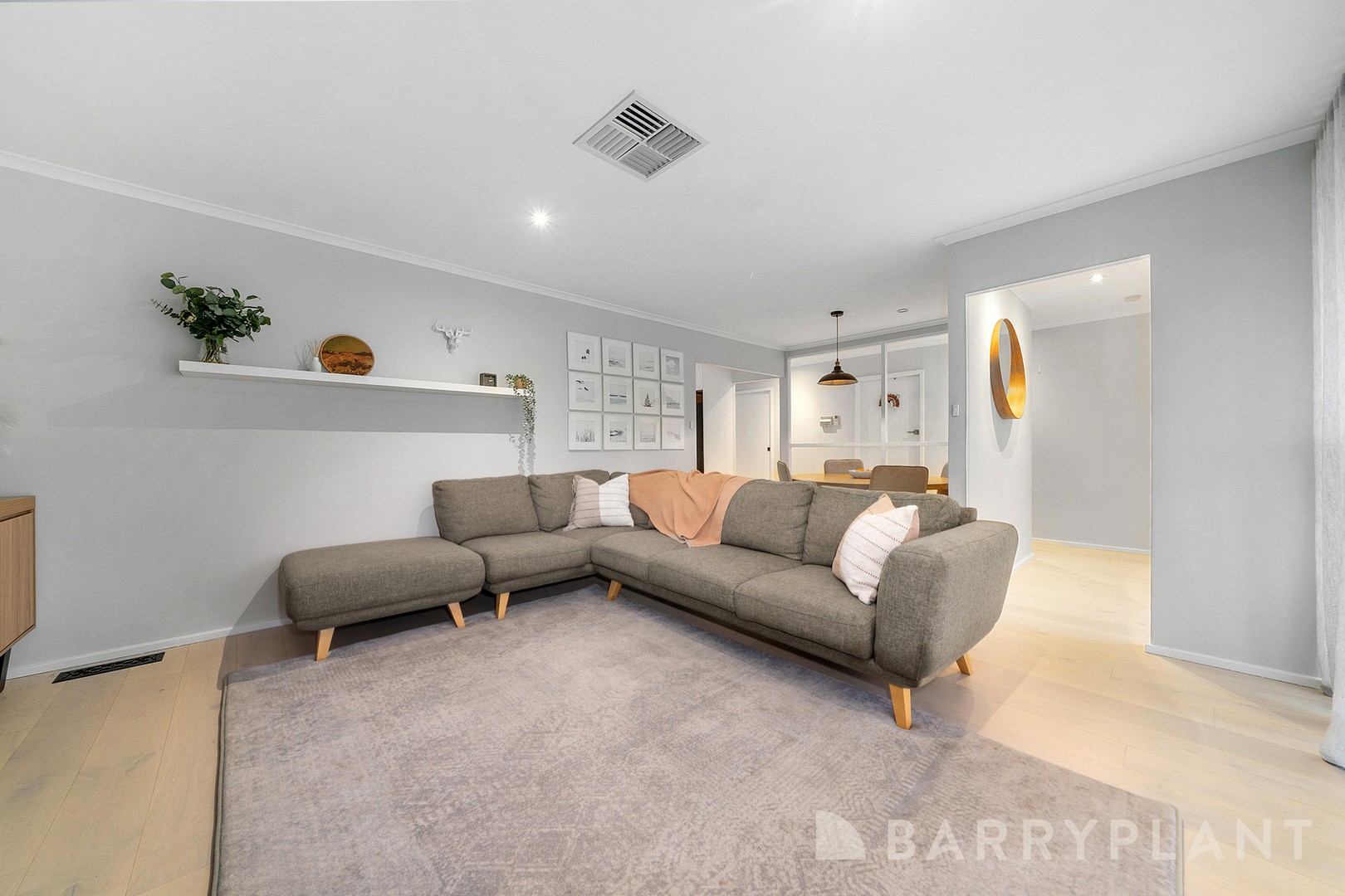 19 Murragong Avenue, Bundoora, VIC 3083, Bundoora - Thumbnail 2