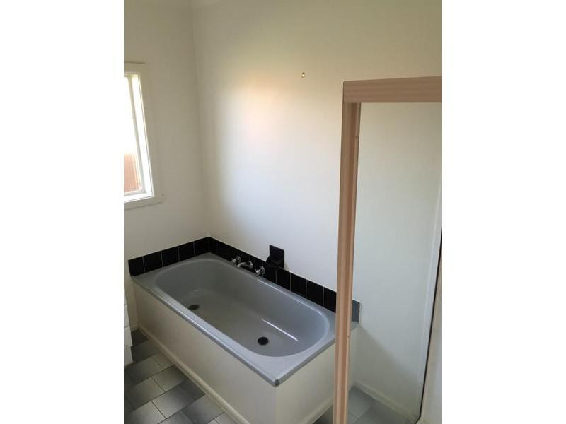19 Murray Street, St Albans, VIC 3021, St Albans - Thumbnail 4