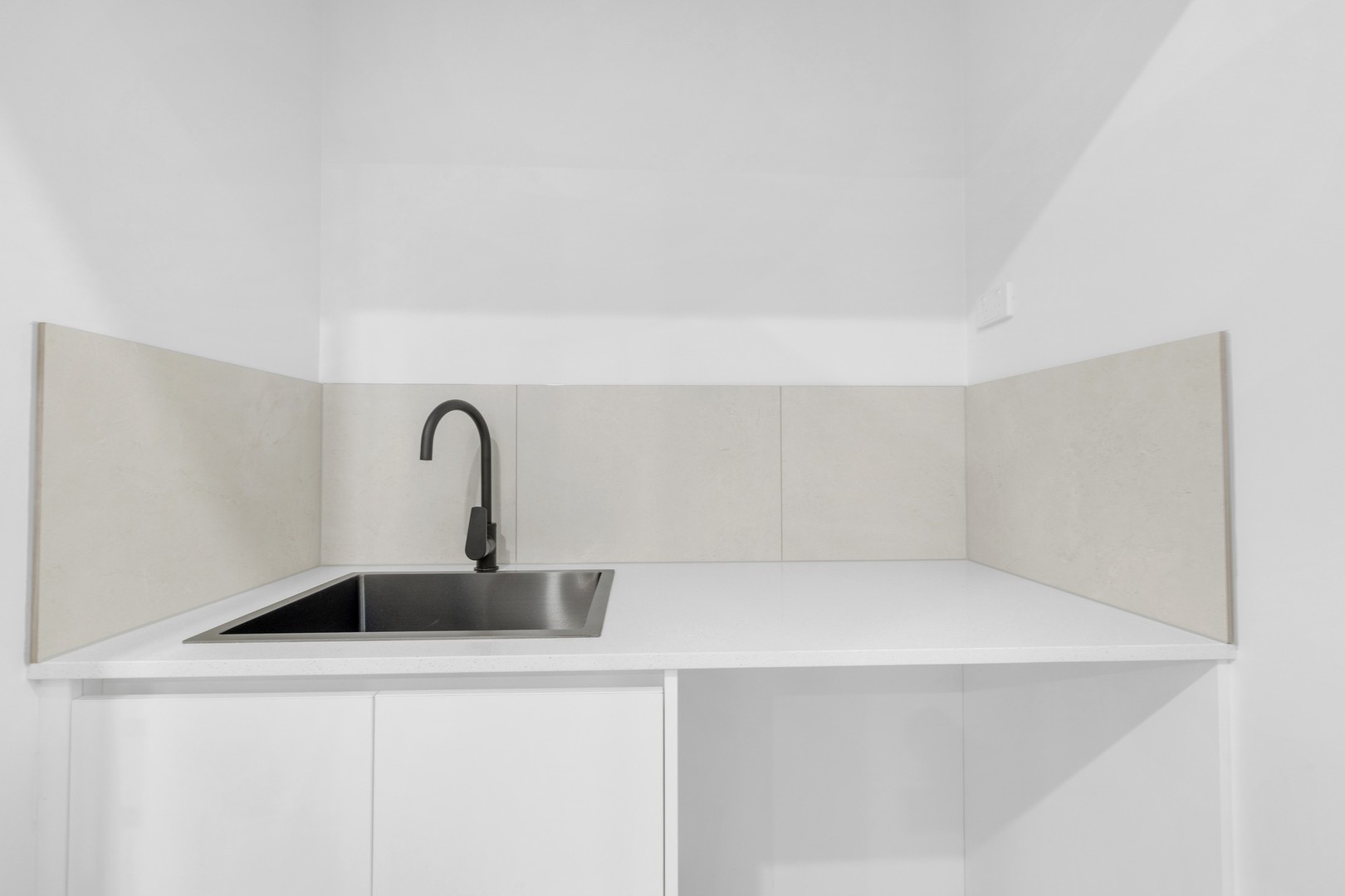 19 Neoclassic Street, Deanside, VIC 3336, Deanside - Thumbnail 3