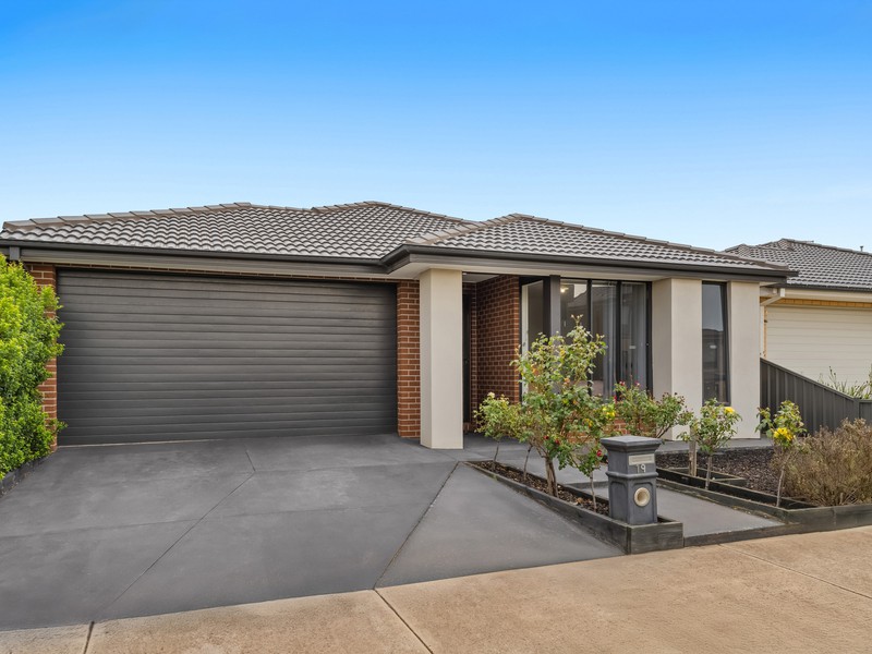 19 Noble Road, Rockbank, VIC 3335 - Image - 16/03/2026