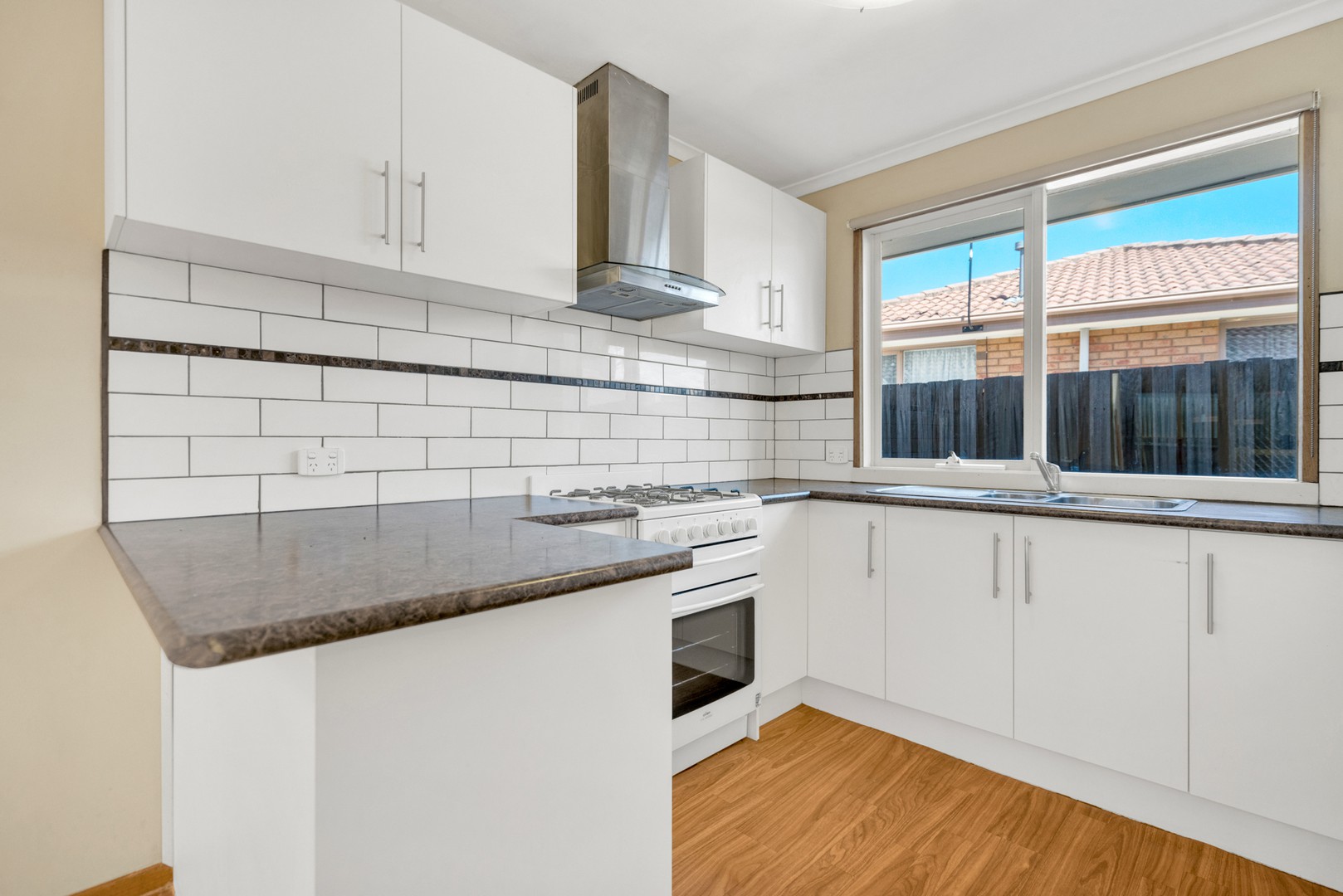 19 Northleigh Avenue, Craigieburn, VIC 3064, Craigieburn - Thumbnail 8