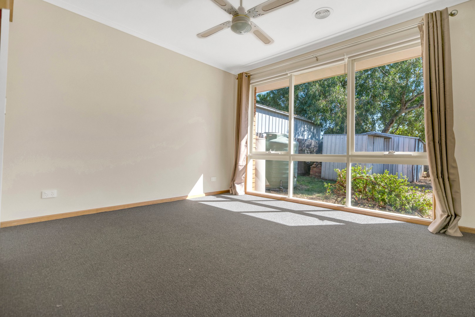 19 Northleigh Avenue, Craigieburn, VIC 3064, Craigieburn - Thumbnail 6