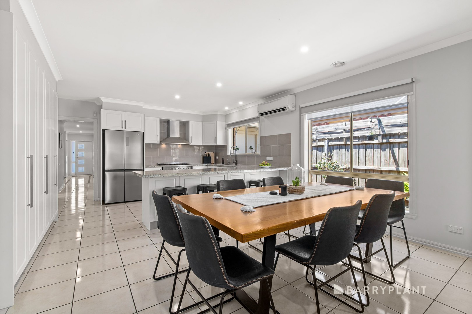 19 Paringa Avenue, South Morang, VIC 3752, South Morang - Thumbnail 4