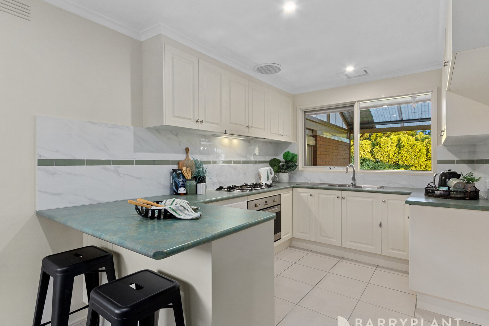 19 Paul Avenue, Wantirna South, VIC 3152, Wantirna South - Thumbnail 3
