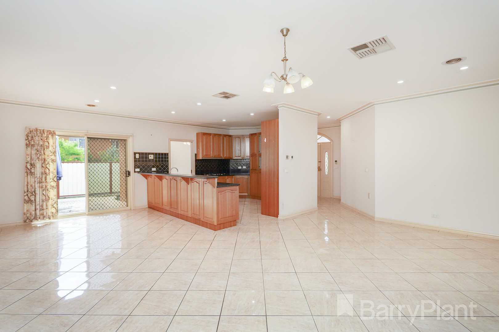 19 Peter Drive, Sunshine West, VIC 3020, Sunshine West - Thumbnail 6