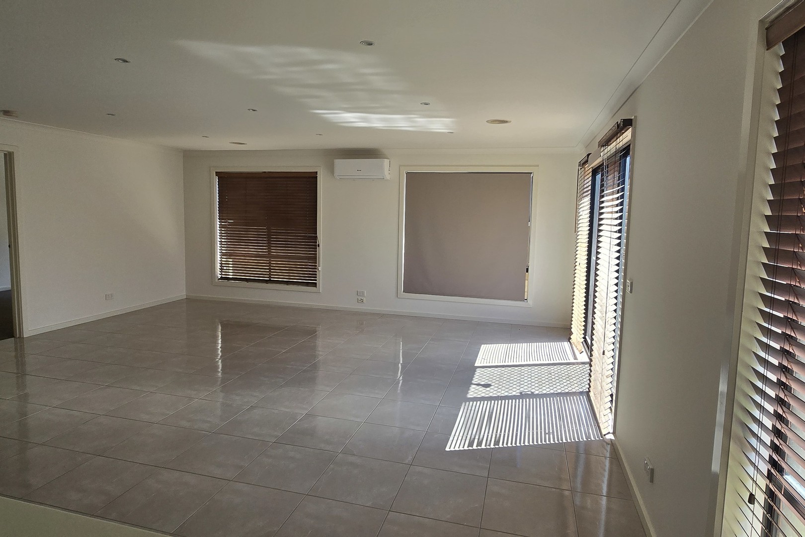 19 Portman Avenue, Harkness, VIC 3337, Harkness - Thumbnail 4