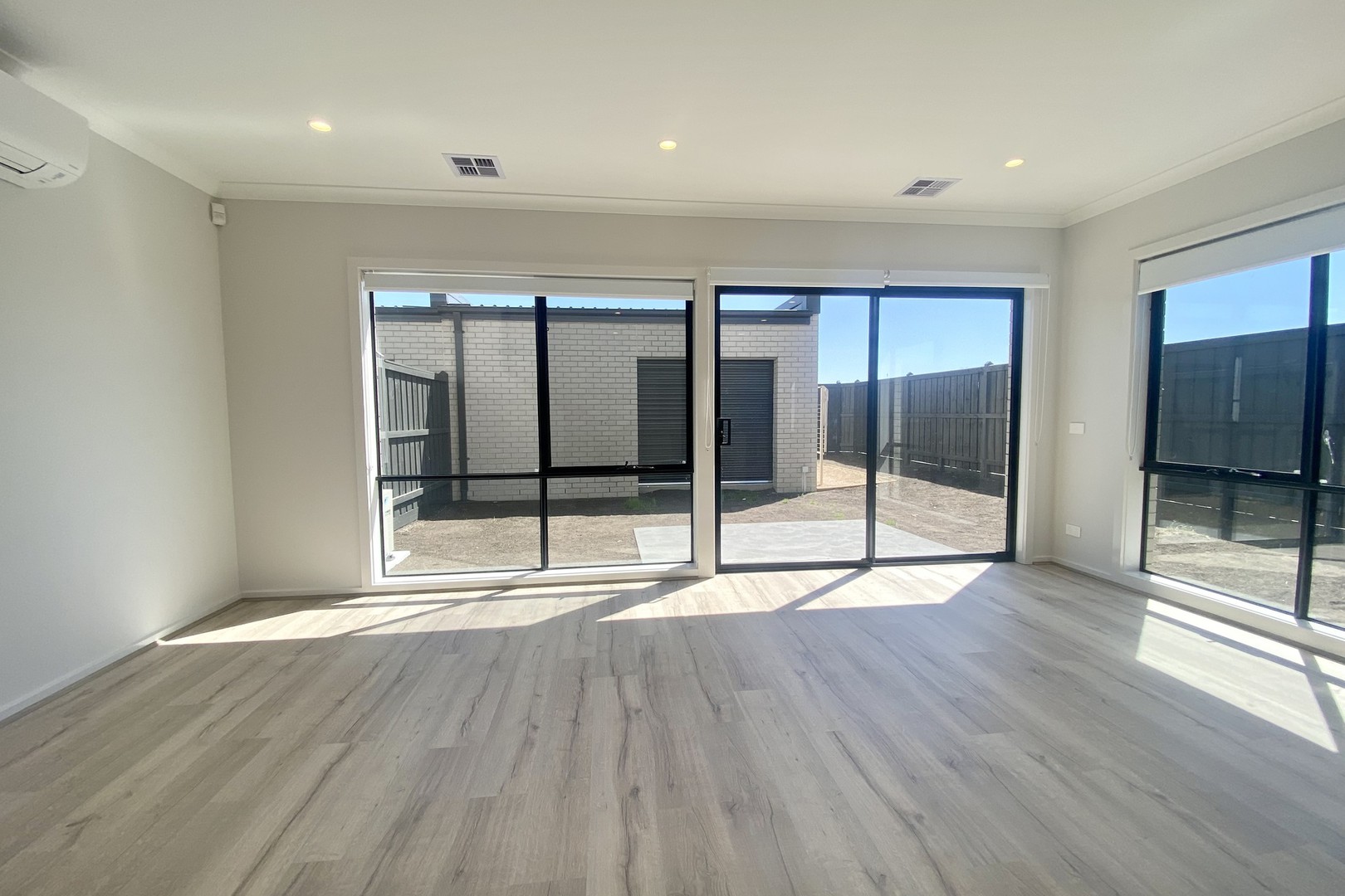 19 Pottersfield Walk, Officer, VIC 3809, Officer - Thumbnail 5