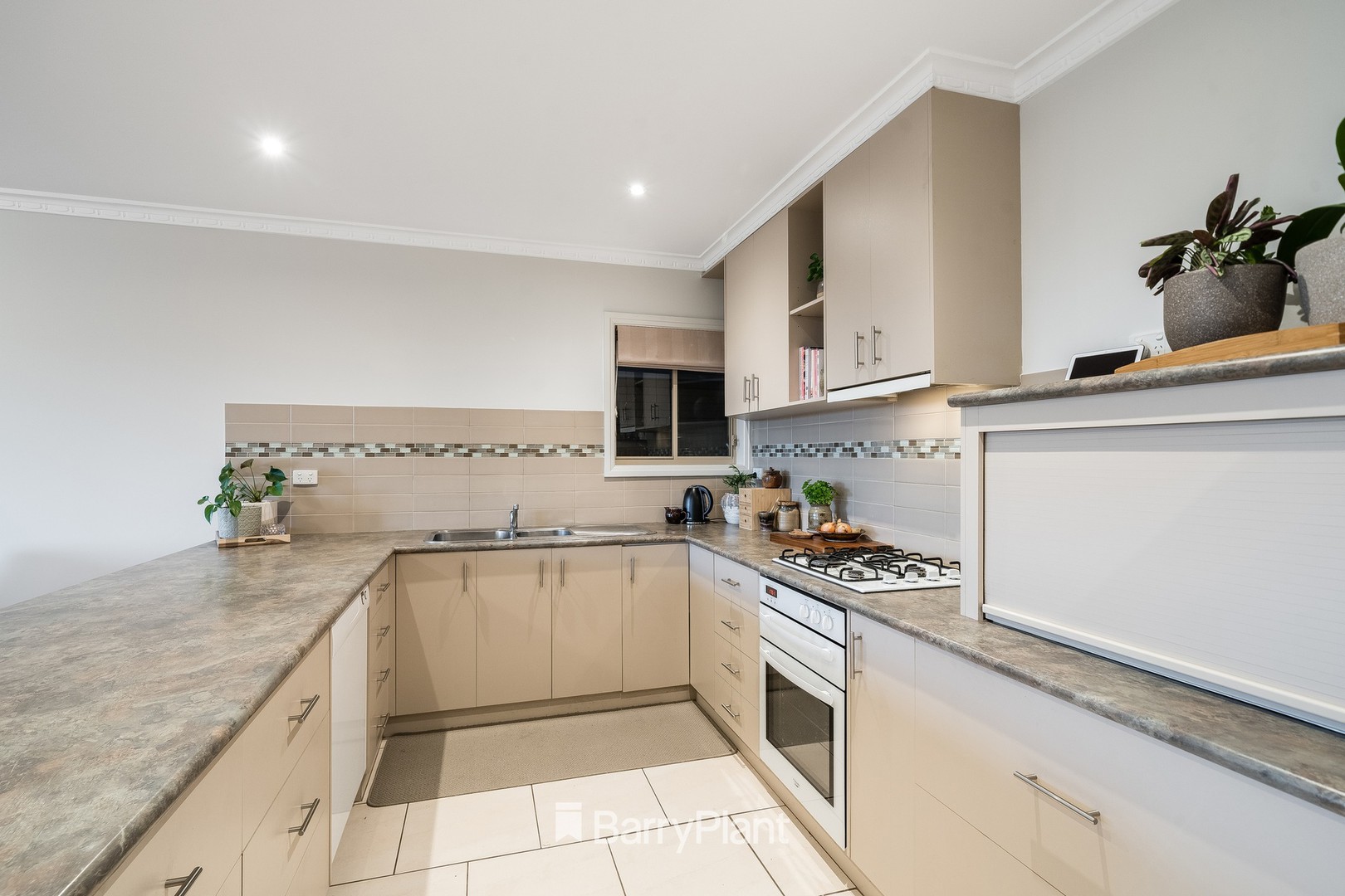 19 Reigate Road, Highton, VIC 3216, Highton - Thumbnail 7