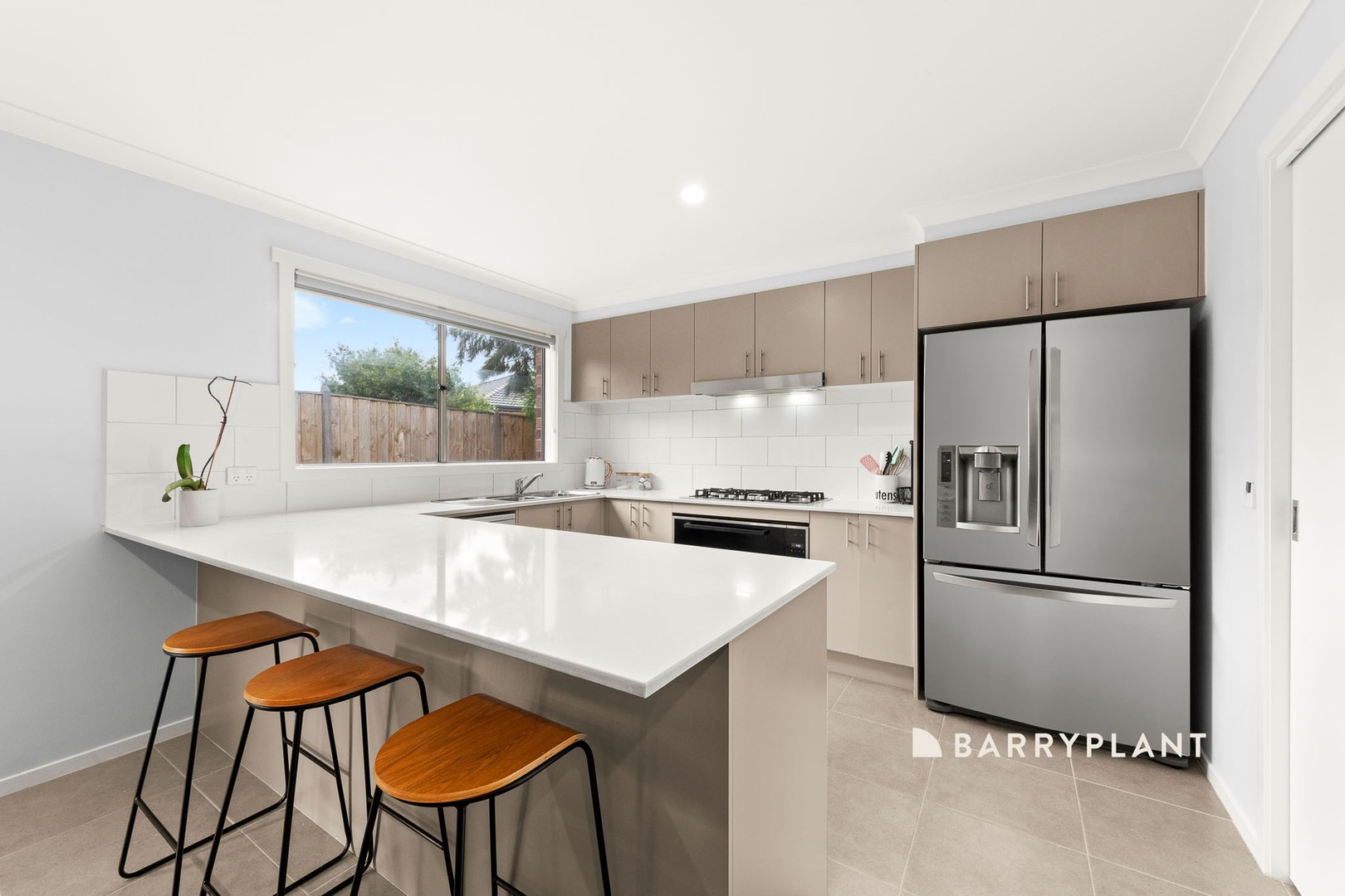 19 Renoir Avenue, Pakenham, VIC 3810, Pakenham - Thumbnail 2