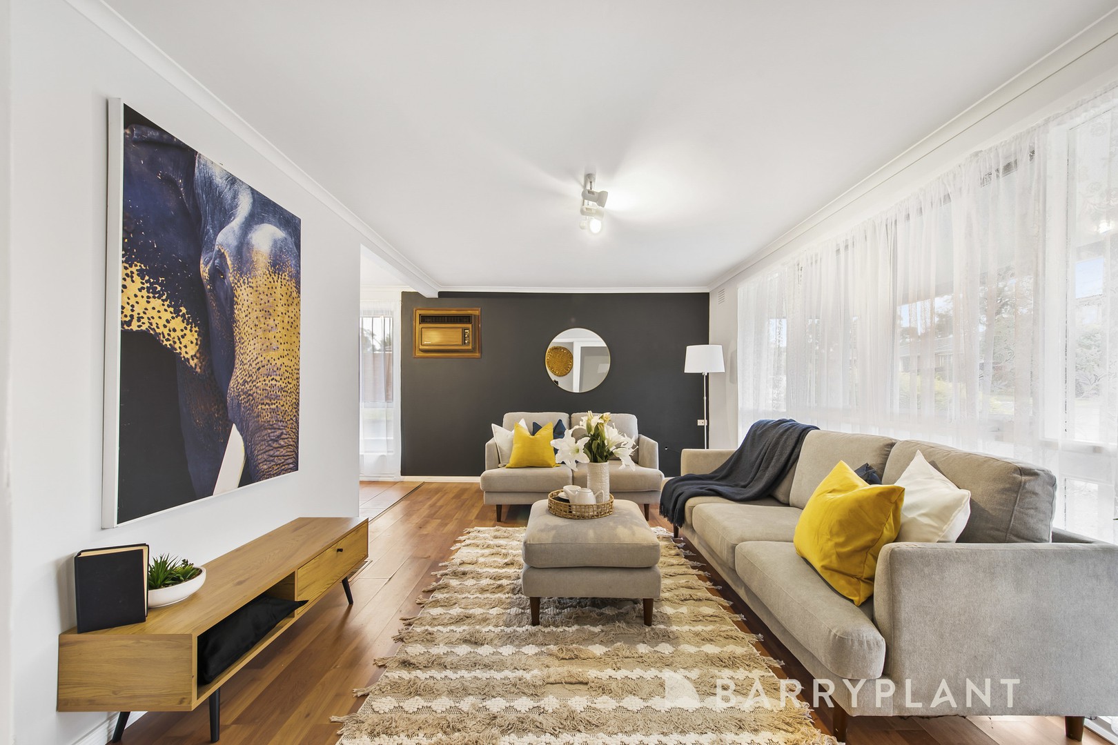19 Riddle Drive, Melton, VIC 3337, Melton - Thumbnail 4